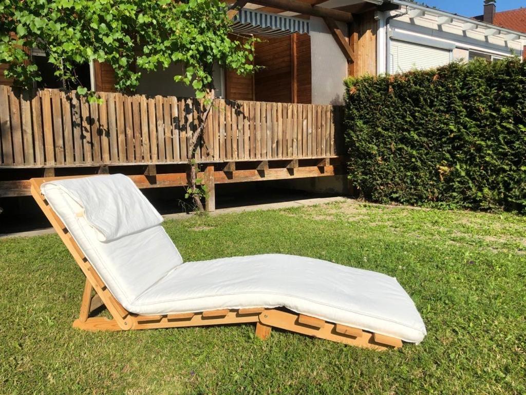 Familienfreundliches Ferienhaus Amara Mit Garten Und Terrasse - Friedrichshafen Am Bodensee Luaran gambar