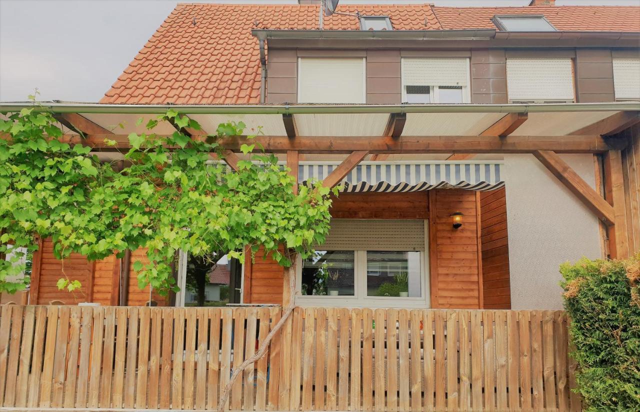 Familienfreundliches Ferienhaus Amara Mit Garten Und Terrasse - Friedrichshafen Am Bodensee Luaran gambar